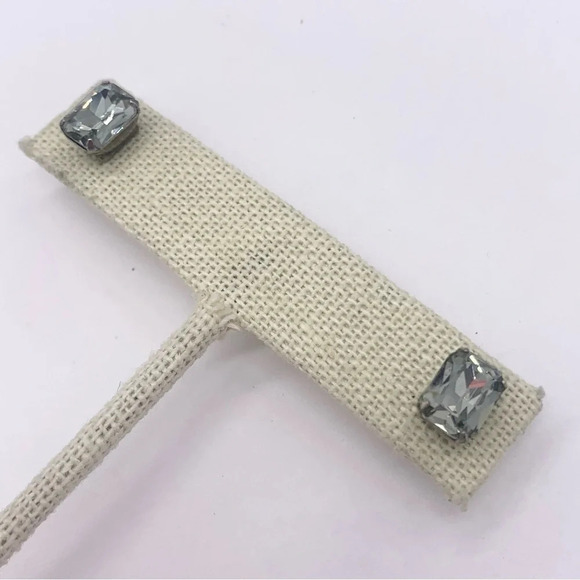 Sorrelli Light Blue/Gray Crystal Earrings - Picture 1 of 4